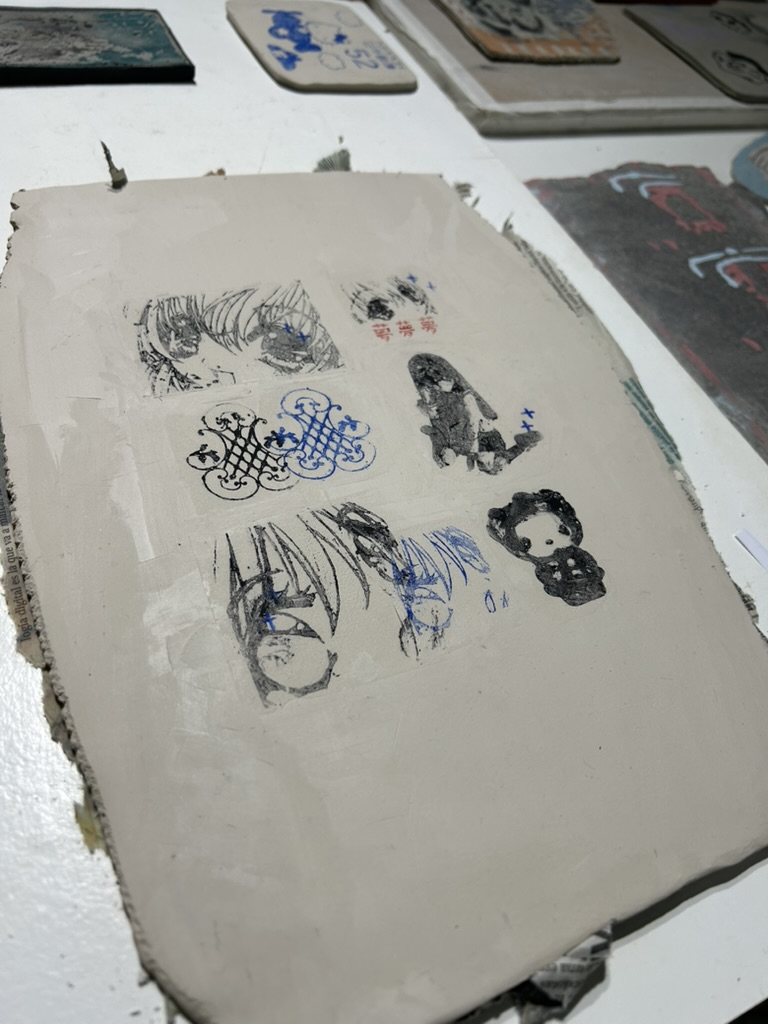 Proceso de Experimentación pictórica sobre cerámica
